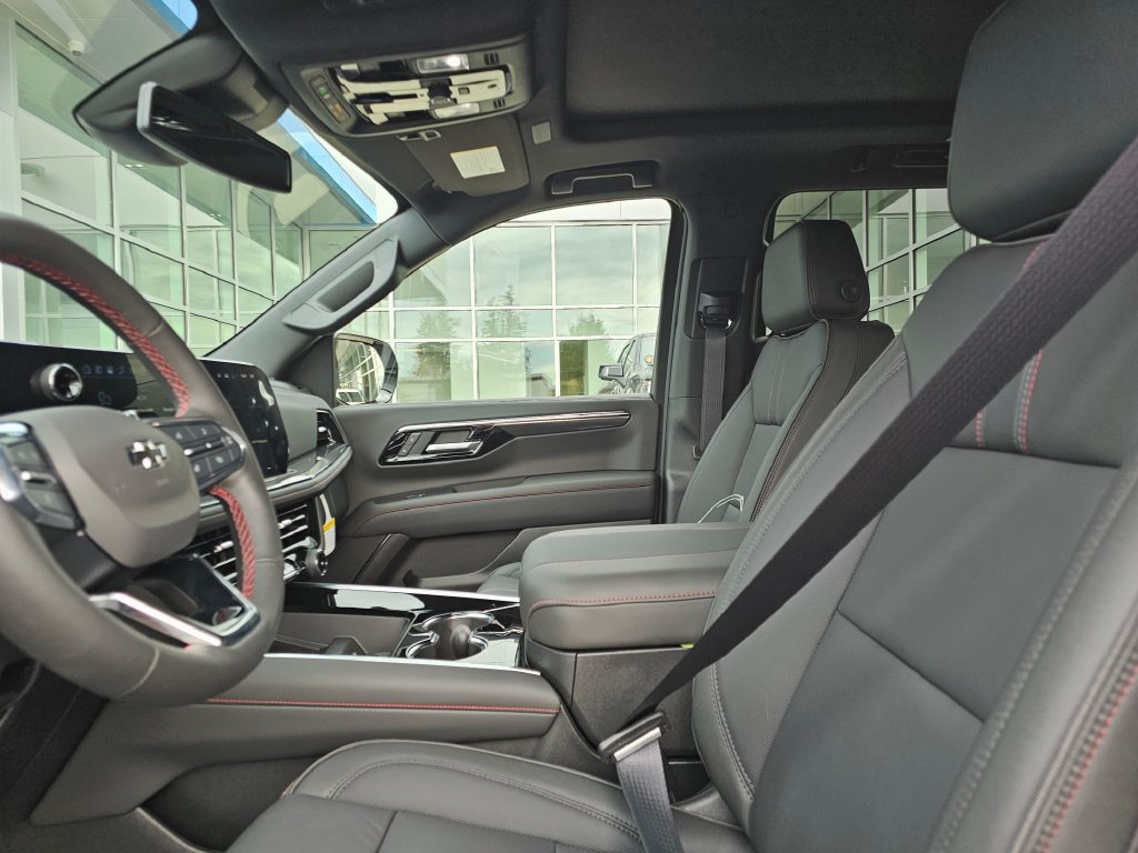 New 2026 Chevrolet Suburban RST w/ RST Capability Package AWD/4WD image 24