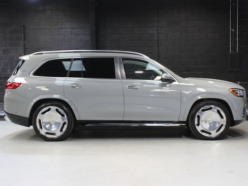 Used 2025 Mercedes-Benz Maybach GLS 600 4MATIC image 14