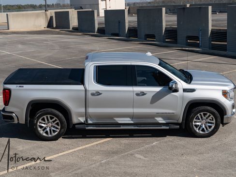 Used 2021 GMC Sierra 1500 SLT w/ SLT Convenience Package image 31