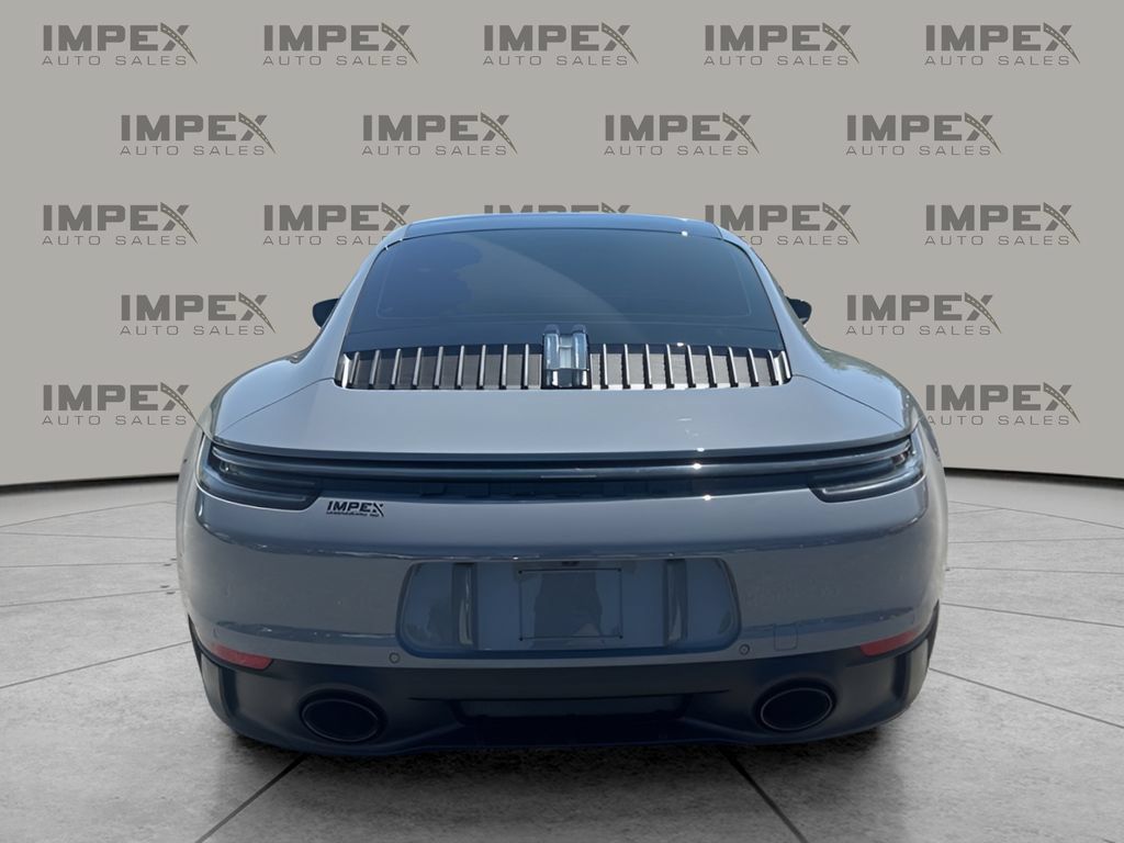 Used 2024 Porsche 911 Carrera GTS RWD image 4