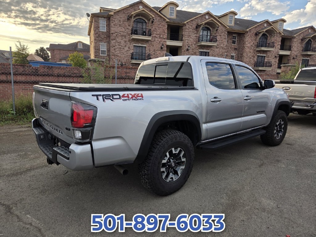 Used 2022 Toyota Tacoma TRD Off-Road w/ TRD Premium Off Road Package AWD/4WD image 4