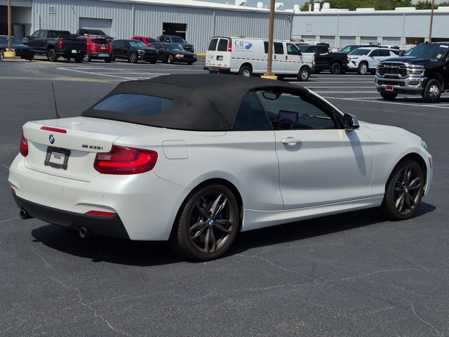 Used 2015 BMW M235i Convertible RWD image 5