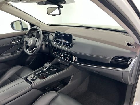Used 2022 Nissan Rogue SL w/ SL Premium Package AWD/4WD image 27
