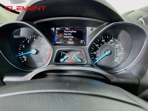 Used 2017 Ford Escape Titanium AWD/4WD image 18