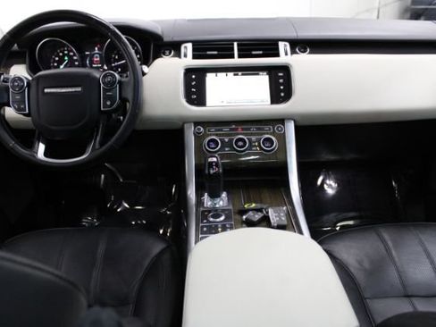 Used 2016 Land Rover Range Rover Sport HSE AWD/4WD image 2