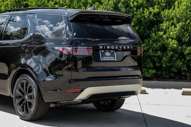 New 2026 Land Rover Discovery Limited Edition AWD/4WD image 15