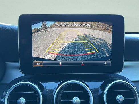 Used 2015 Mercedes-Benz C 300 4MATIC Sedan image 12