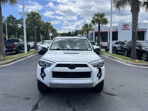 Used 2024 Toyota 4Runner TRD Off-Road Premium w/ Off Road Premium Plus Package AWD/4WD image 3