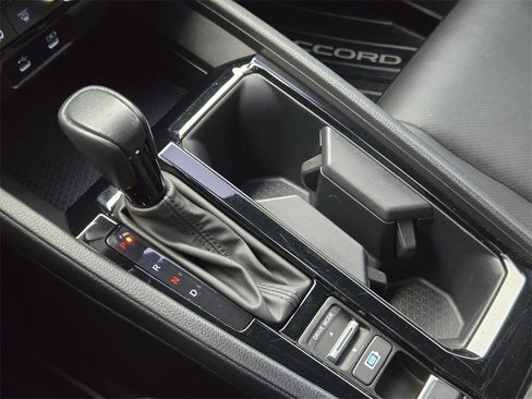 Used 2023 Honda Accord Sport image 17