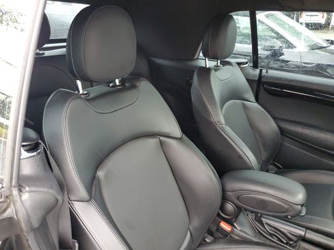 Used 2016 MINI Cooper S image 3