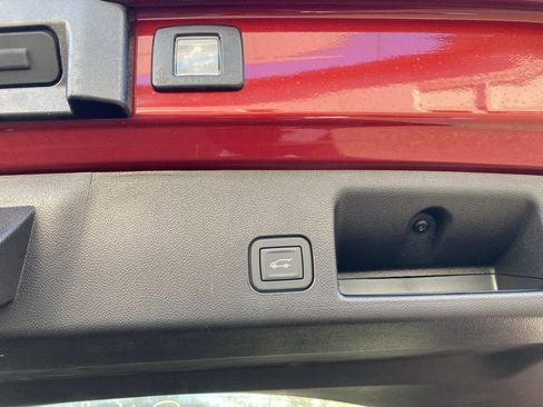 New 2026 Chevrolet Equinox EV RS image 25