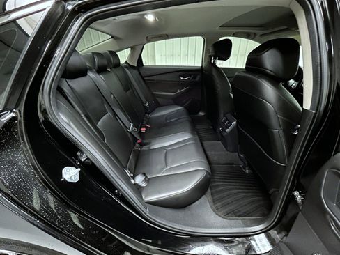 Used 2024 Honda Accord Touring image 18