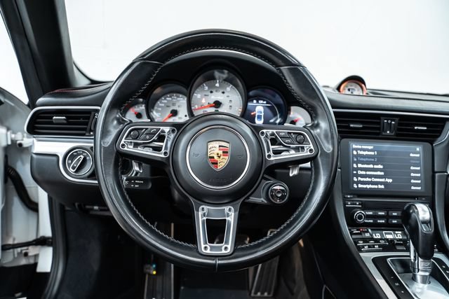 Used 2017 Porsche 911 4 Cabriolet AWD/4WD image 26