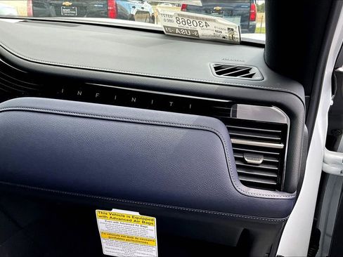 New 2026 INFINITI QX80 SPORT image 19