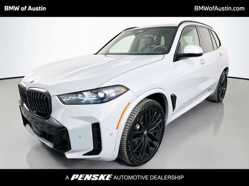 Used 2026 BMW X5 xDrive40i w/ M Sport Package AWD/4WD image 1
