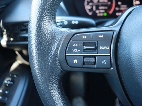 Used 2024 Honda HR-V LX image 19