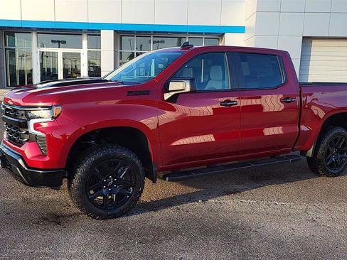 New 2025 Chevrolet Silverado 1500 LT Trail Boss w/ Dark Appearance Package image 4