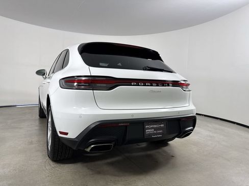 Certified 2023 Porsche Macan AWD/4WD image 19