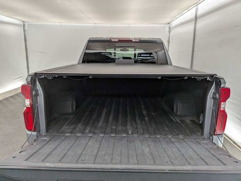 Used 2020 Chevrolet Silverado 1500 High Country image 36