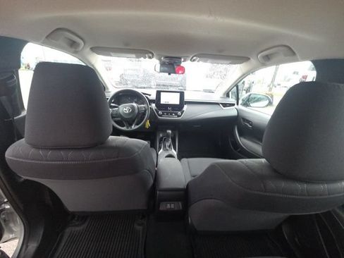 Used 2024 Toyota Corolla LE FWD image 13