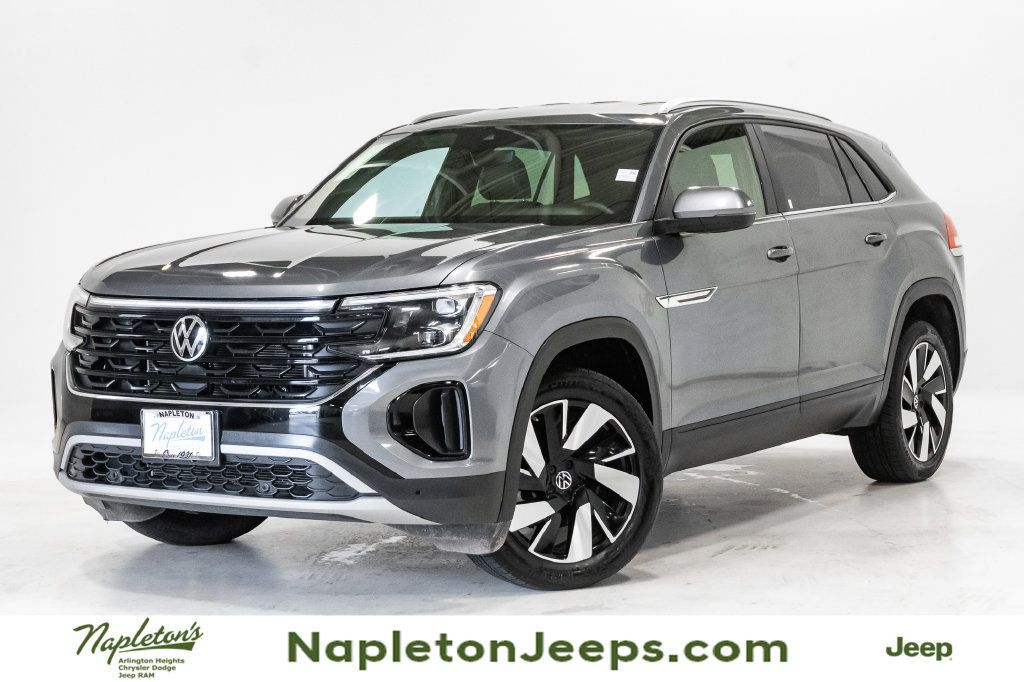 Used 2025 Volkswagen Atlas Cross Sport SE AWD/4WD image 1