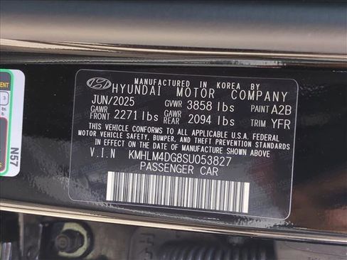 New 2025 Hyundai Elantra Sport image 16