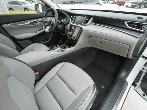 Used 2025 INFINITI QX50 Luxe image 38
