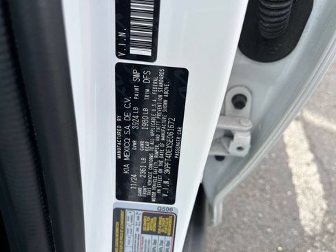 Used 2025 Kia K4 FWD image 23