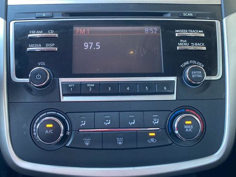 Used 2017 Nissan Altima 2.5 S w/ Power Driver Seat Package FWD image 25