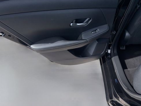 Used 2023 Nissan Sentra SV w/ All-Weather Package FWD image 23