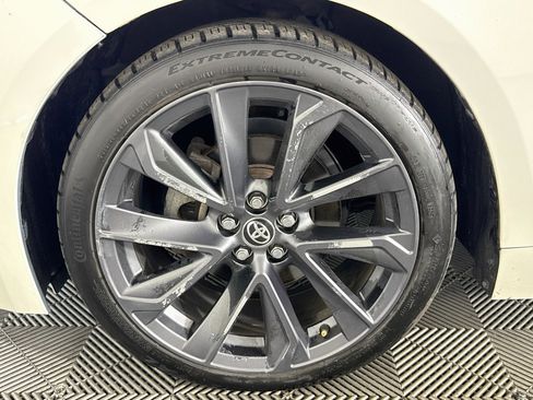 Used 2020 Toyota Corolla XSE FWD image 36
