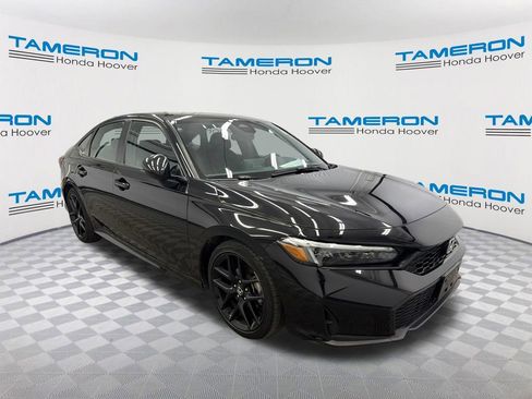 Used 2025 Honda Civic Sport image 7