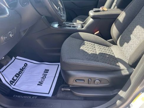 Used 2023 Chevrolet Equinox LT FWD image 5