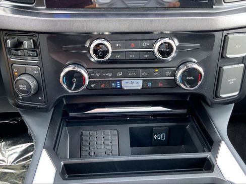 New 2026 Ford F250 Platinum AWD/4WD image 19