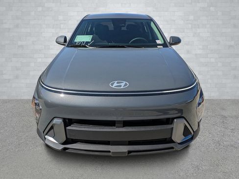 New 2026 Hyundai Kona SE image 3