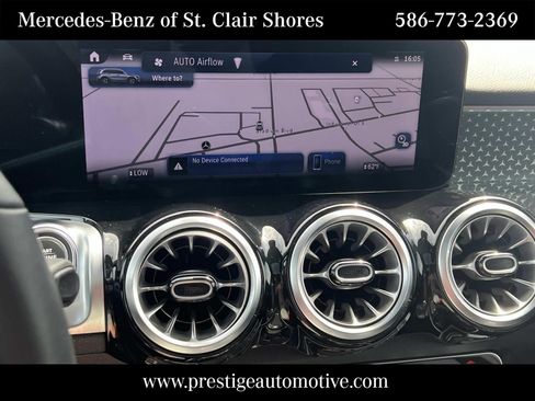 Used 2026 Mercedes-Benz GLB 250 4MATIC image 20