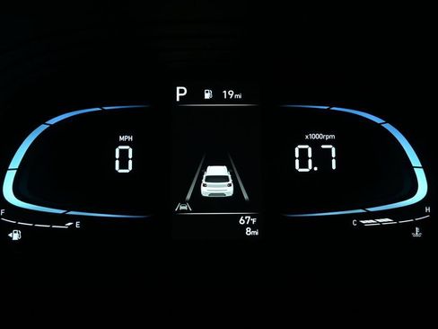 New 2026 Hyundai Venue SE FWD image 12