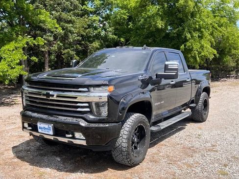 Used 2022 Chevrolet Silverado 2500 High Country w/ LPO, Hitch Package AWD/4WD image 3