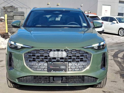 Used 2025 Audi Q5 Premium w/ Convenience Package image 27