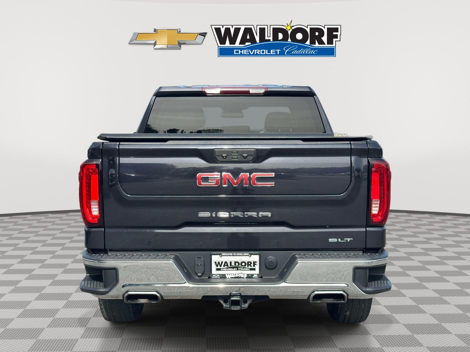 Used 2022 GMC Sierra 1500 SLT w/ SLT Convenience Package AWD/4WD image 5