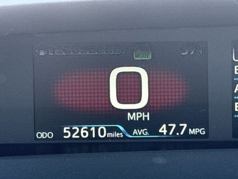 Used 2022 Toyota Prius LE image 16