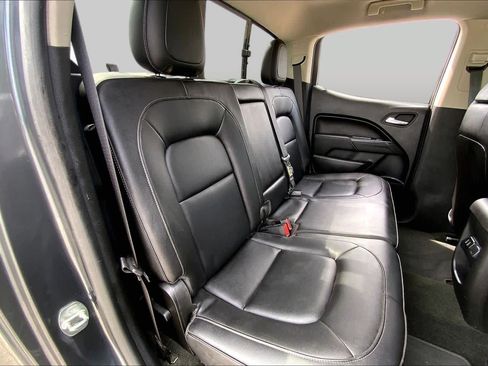 Used 2016 Chevrolet Colorado LT w/ Luxury Package, Chrome AWD/4WD image 19
