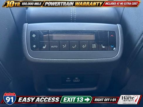 Used 2023 Nissan Pathfinder SL w/ SL Premium Package AWD/4WD image 28
