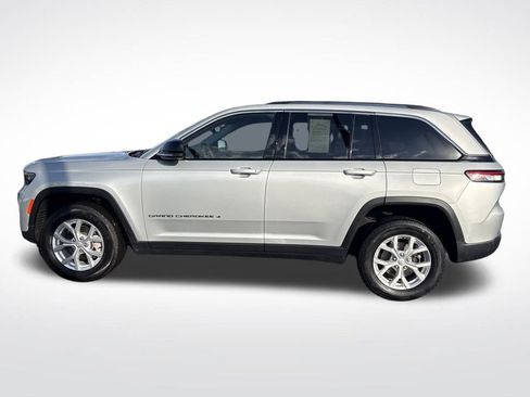 Used 2023 Jeep Grand Cherokee Limited image 6