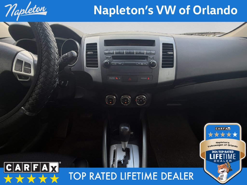 Used 2013 Mitsubishi Outlander SE FWD image 11