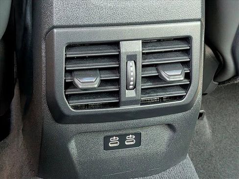 Certified 2025 BMW 228i xDrive AWD/4WD image 19