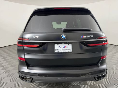 New 2026 BMW X7 M60i image 4