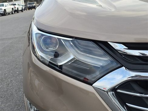 Certified 2019 Chevrolet Equinox Premier image 11