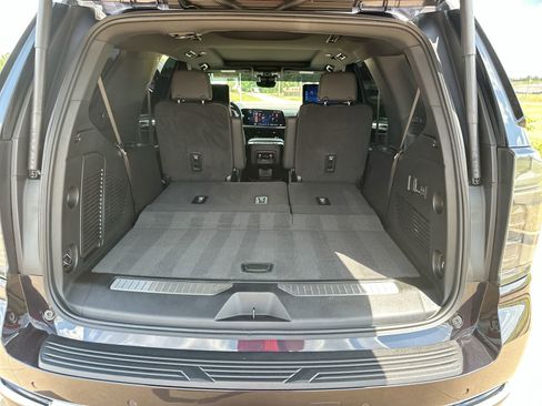 Used 2025 Chevrolet Tahoe Premier image 26