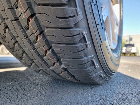 Certified 2021 Jeep Grand Cherokee L Limited image 18